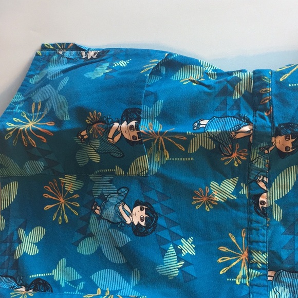 Medical Apparel / Scrub Top - Picture 5 of 6